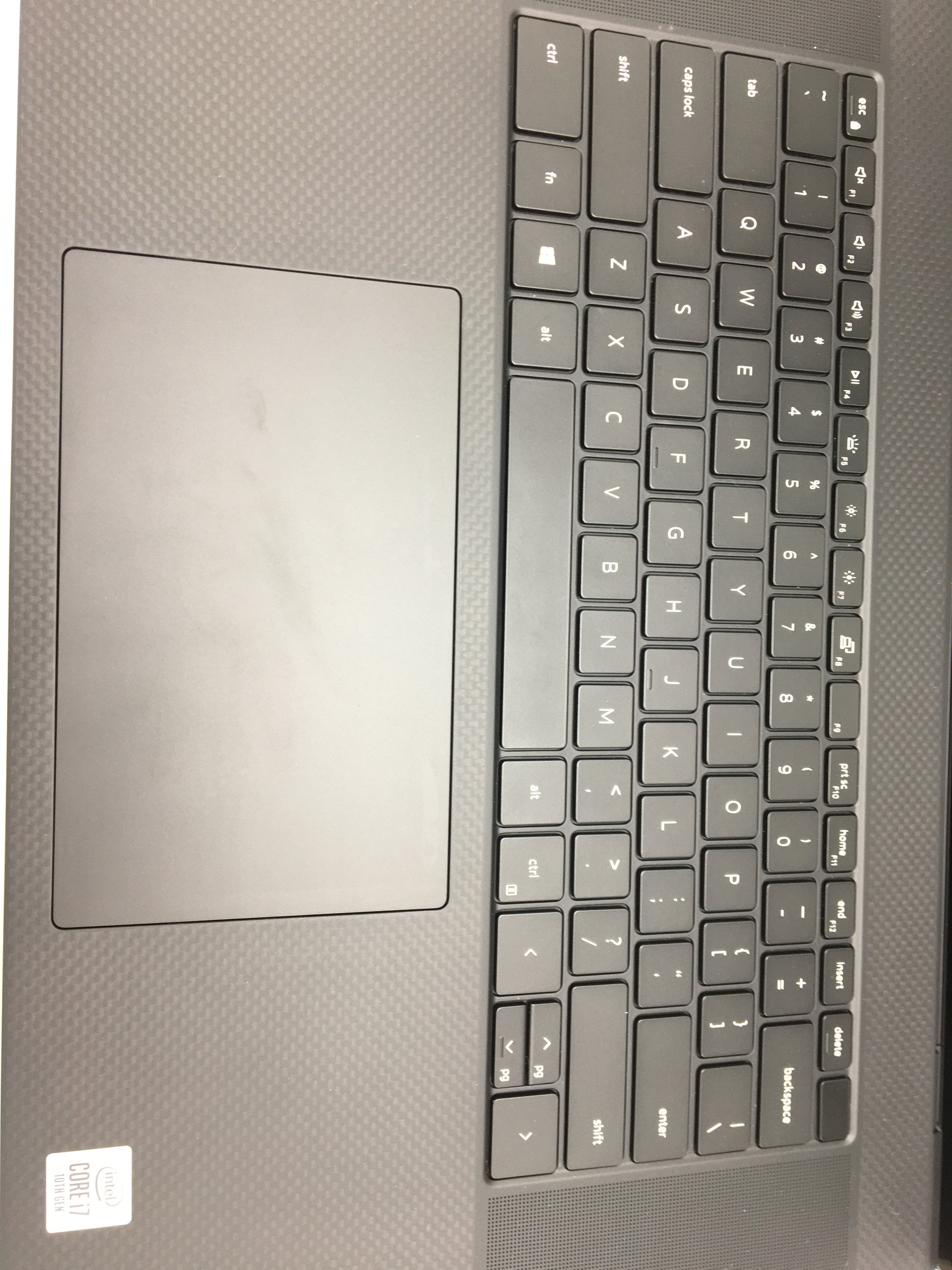 DELL XPS 17" UHD Touch Display w/webcam - 32GB/1TB SSD