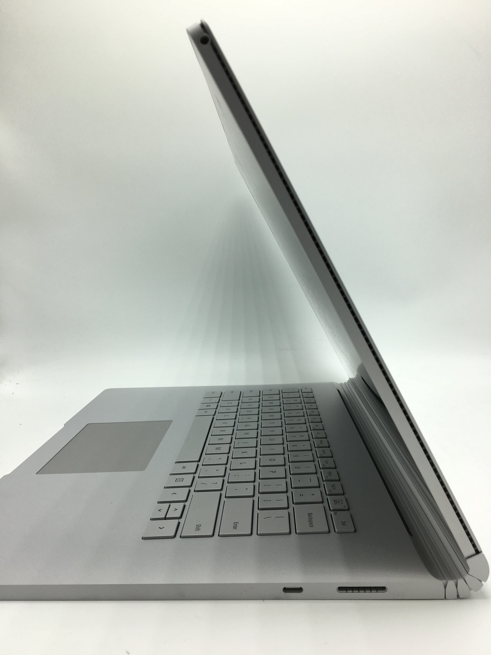 Microsoft New Surface Book 2 15" Intel Core i7 -16GB RAM/512 GB