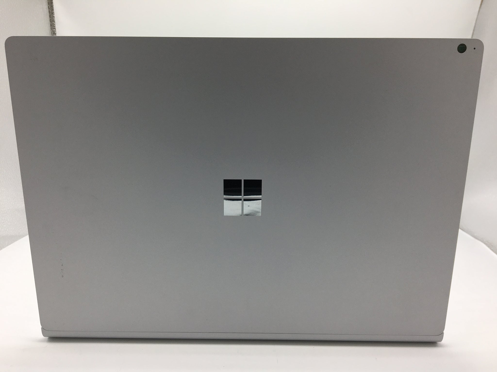 Microsoft New Surface Book 2 15" Intel Core i7 -16GB RAM/512 GB