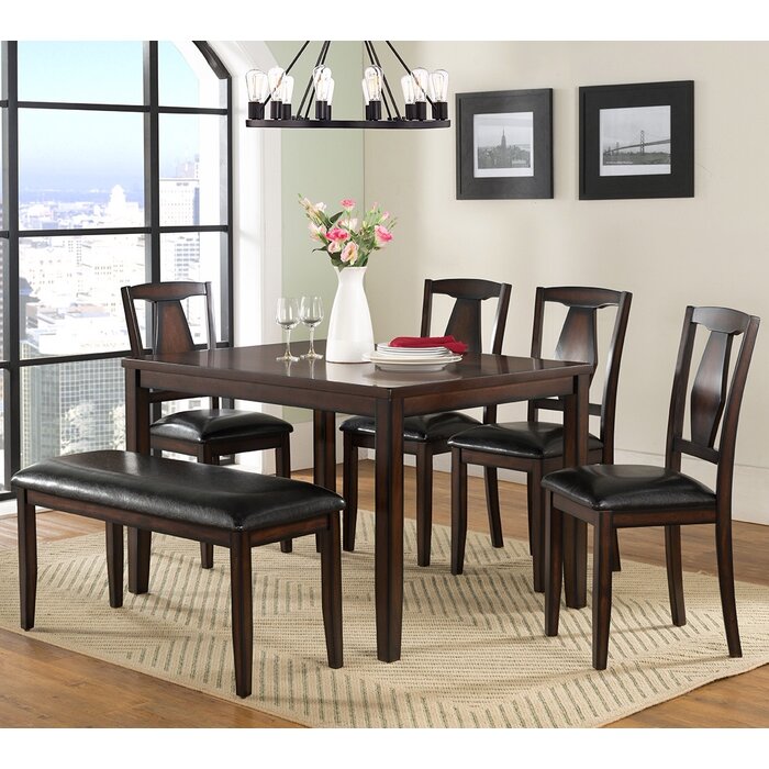 Comedor Bajo con  4 Sillas y Banca